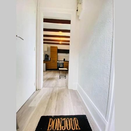 Appartement Cosy Avec Jardin Chaleureux Laon Exterior foto