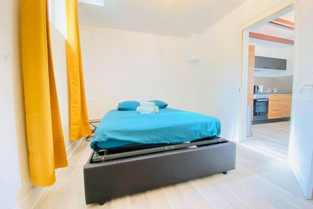 Appartement Cosy Avec Jardin Chaleureux Laon Exterior foto
