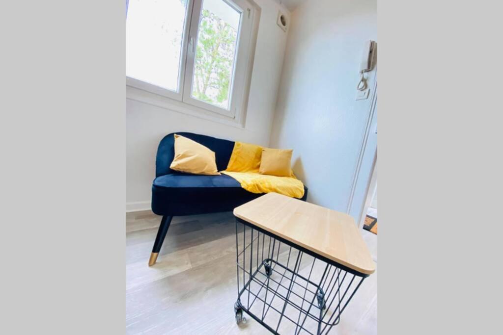 Appartement Cosy Avec Jardin Chaleureux Laon Exterior foto